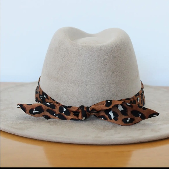 046. Classic leopard hat band in brown and black